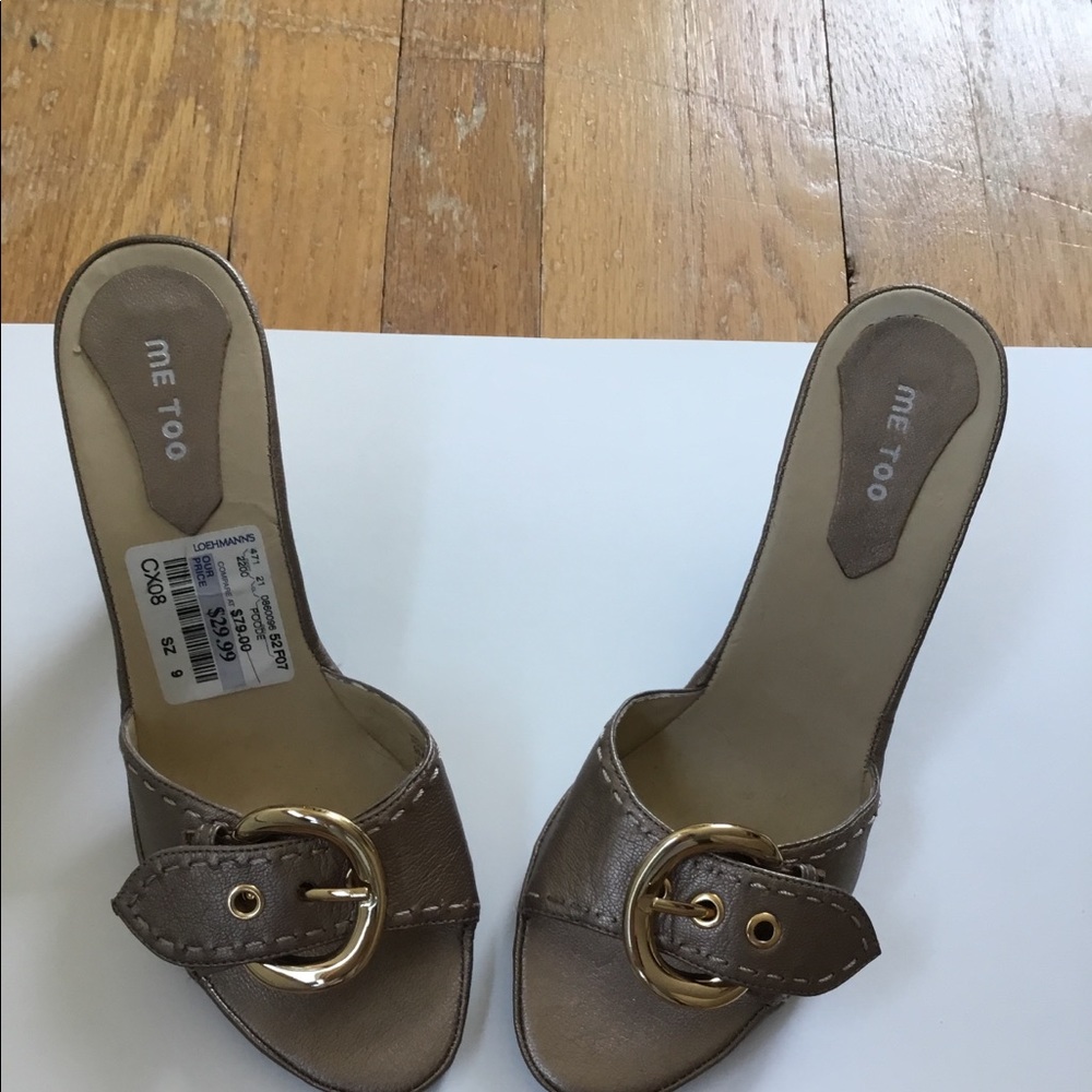 Brand New Me Too Gold Heeled Sandals - Size 9